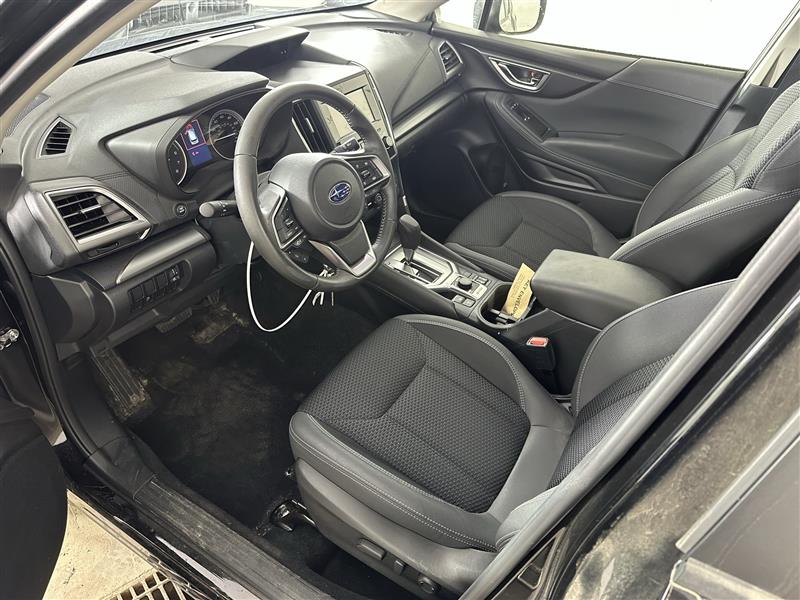 Vehicle/79158_08.jpg