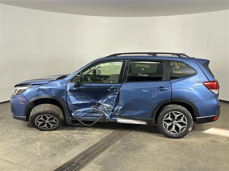 Vehicle/79495_02.jpg