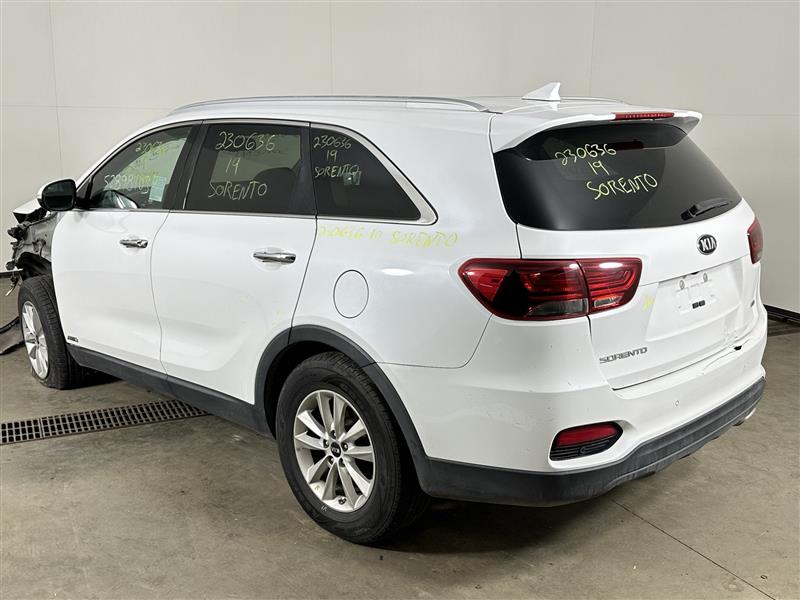 Vehicle/80574_03.jpg