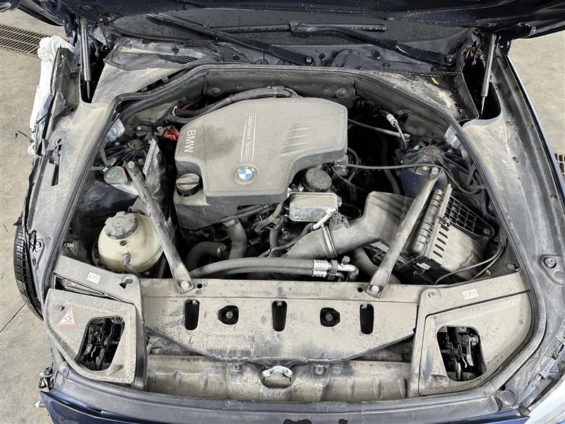 Vehicle/81278_06.jpg