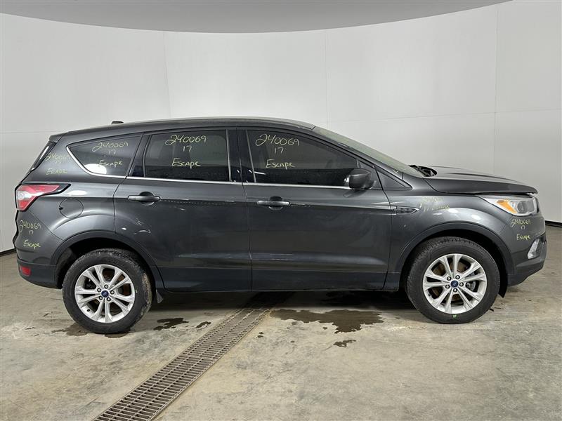 Vehicle/83480_05.jpg