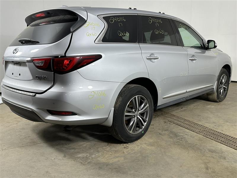 Vehicle/83864_04.jpg
