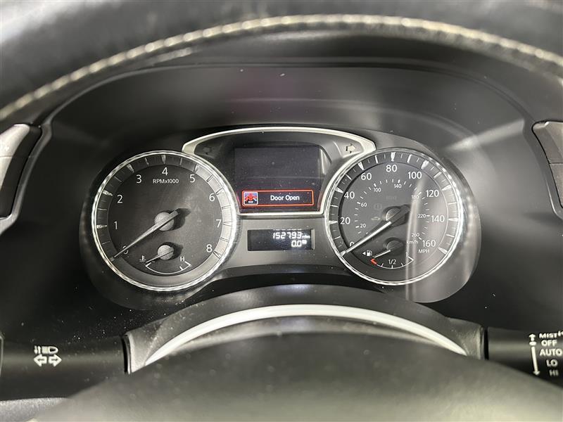 Vehicle/83864_07.jpg