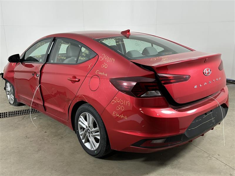 Vehicle/83867_03.jpg