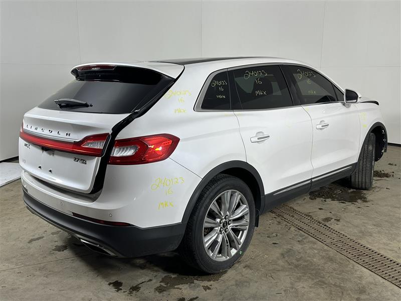 Vehicle/83947_04.jpg