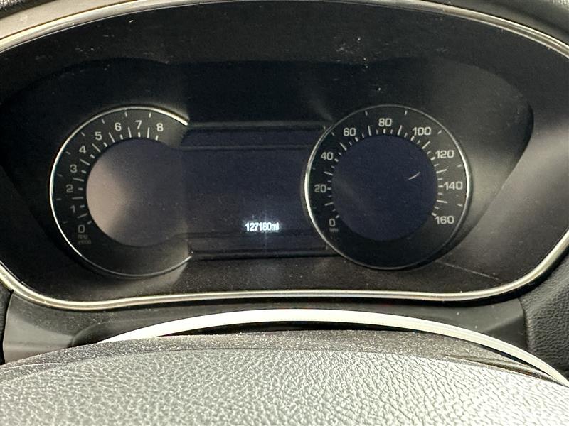 Vehicle/83947_09.jpg