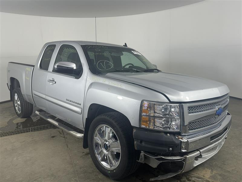 Vehicle/86136_06.jpg