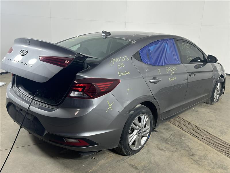 Vehicle/86760_04.jpg