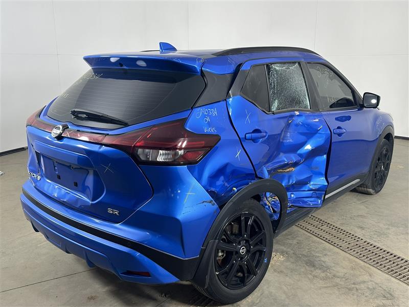 Vehicle/86871_04.jpg