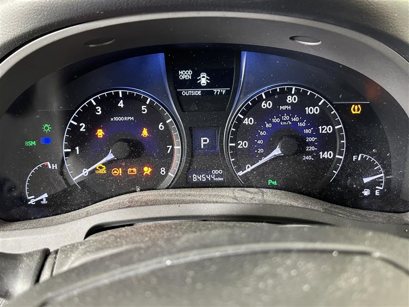 Vehicle/87217_09.jpg