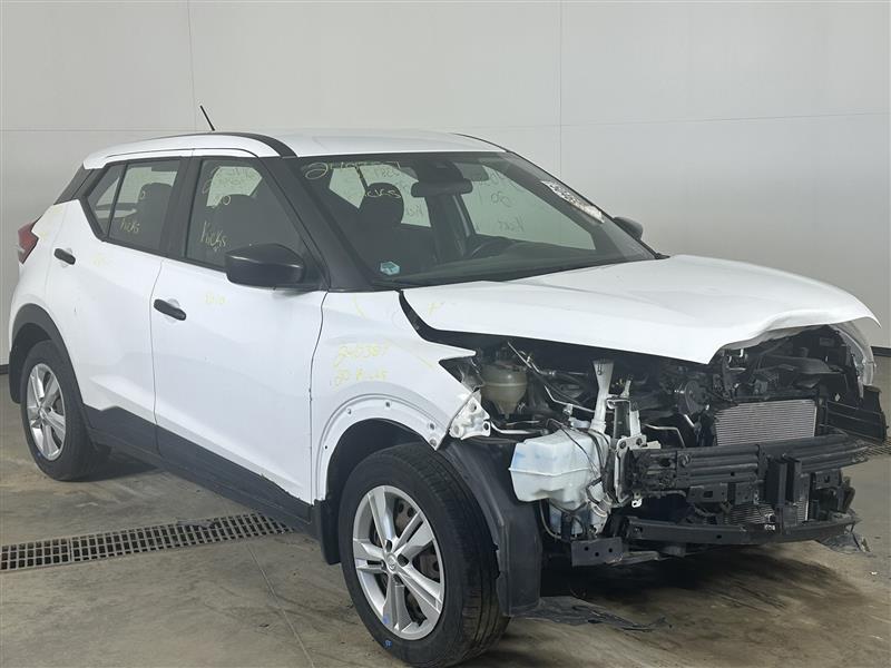 Vehicle/87588_06.jpg