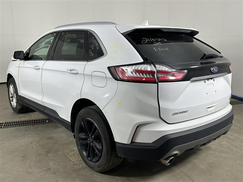 Vehicle/87599_03.jpg