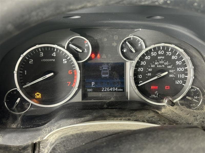 Vehicle/87684_09.jpg