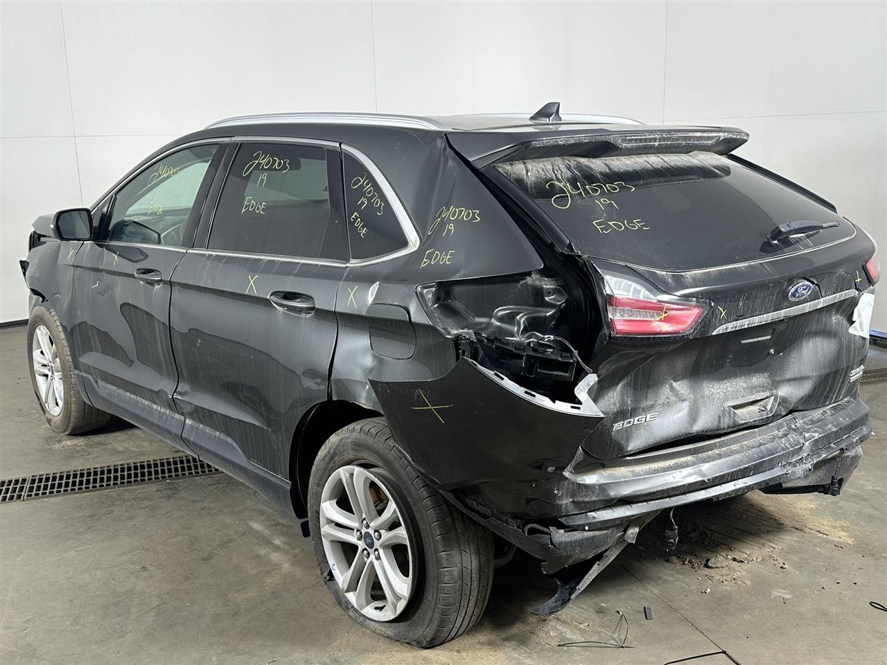 Vehicle/91817_03.jpg