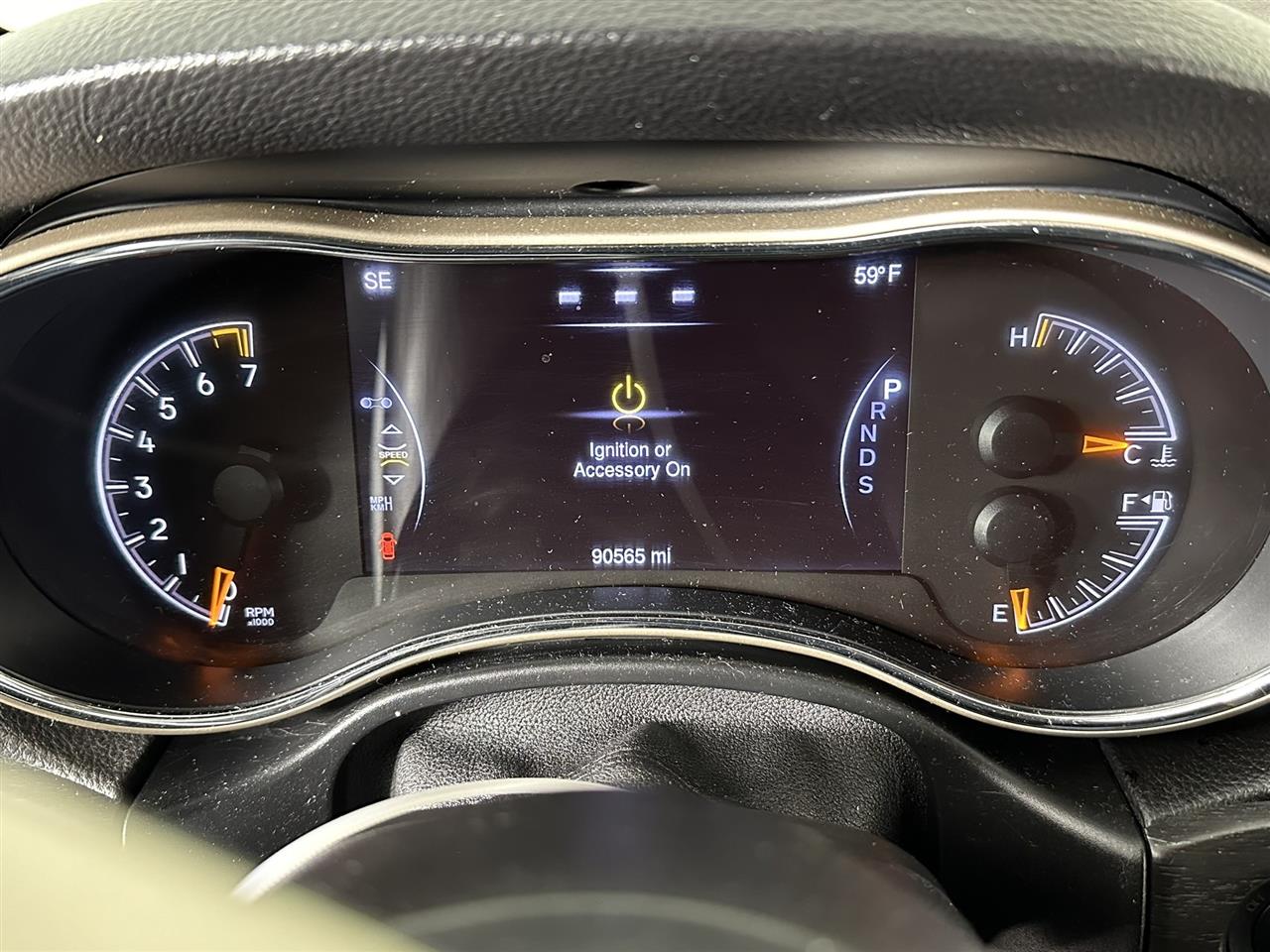 Vehicle/92806_09.jpg