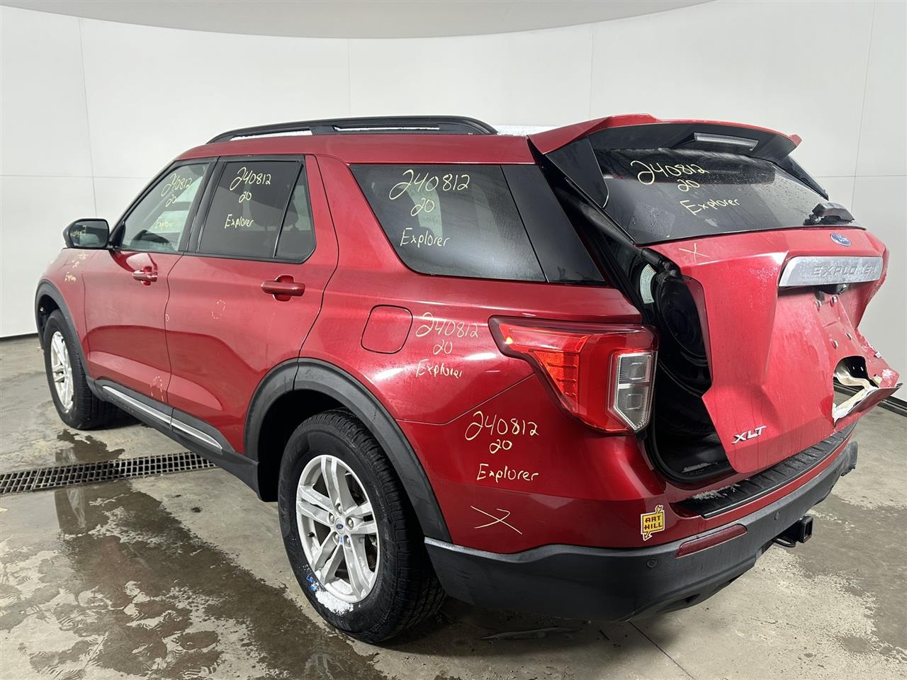 Vehicle/93212_03.jpg