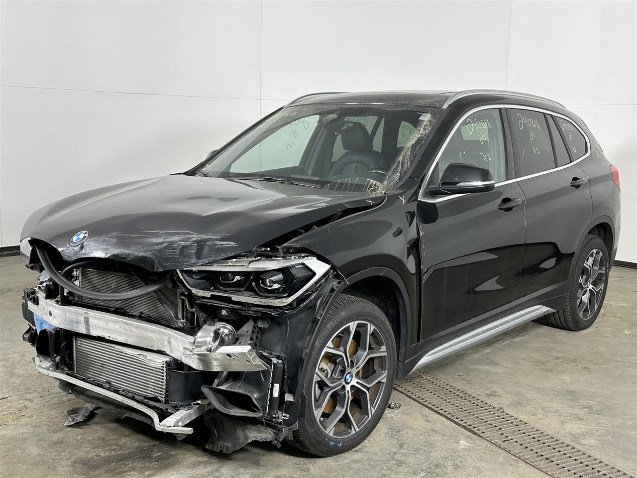 Vehicle/93221_01.jpg