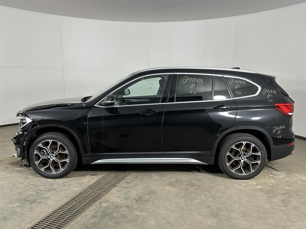 Vehicle/93221_02.jpg