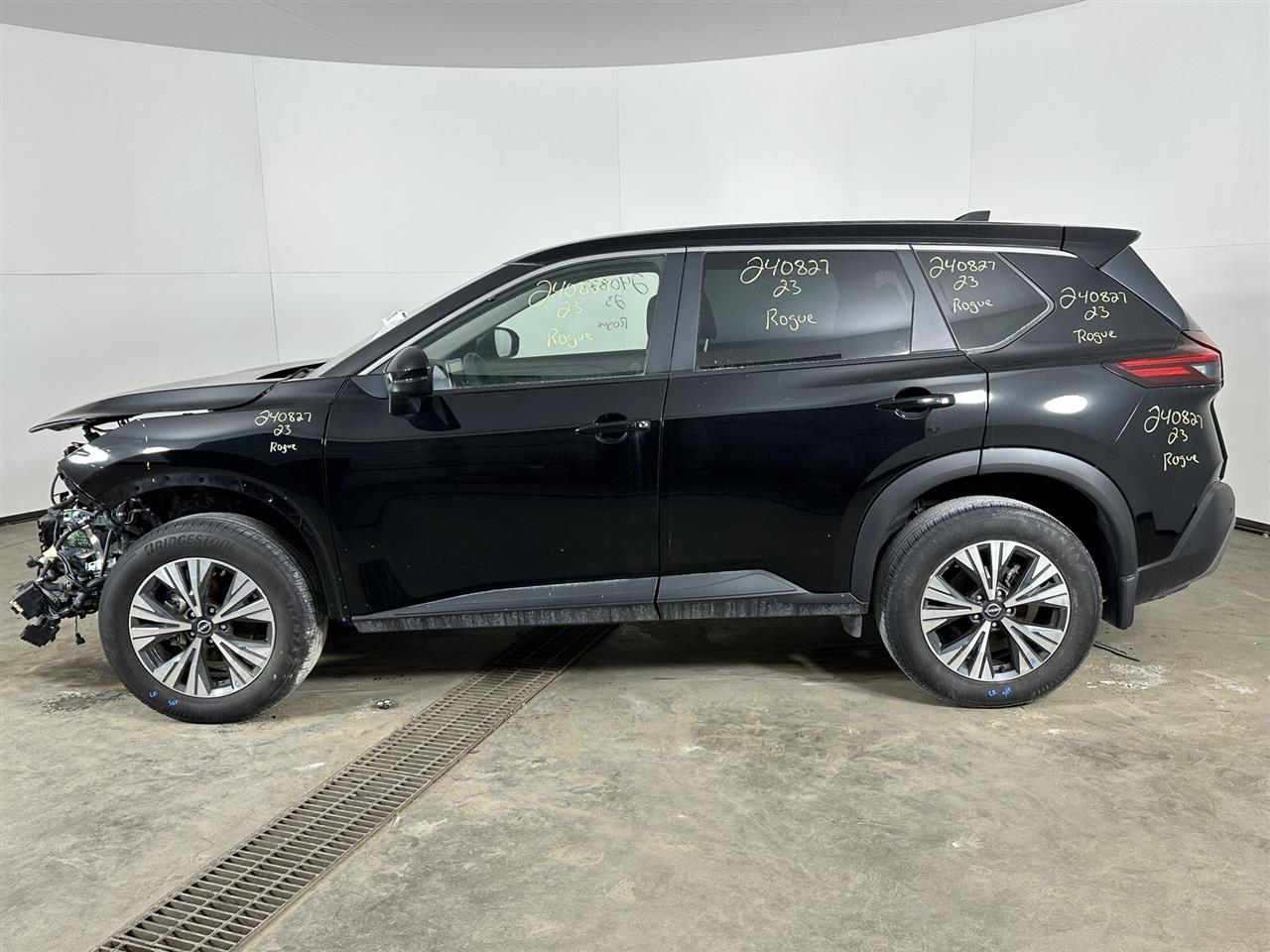 Vehicle/93333_02.jpg
