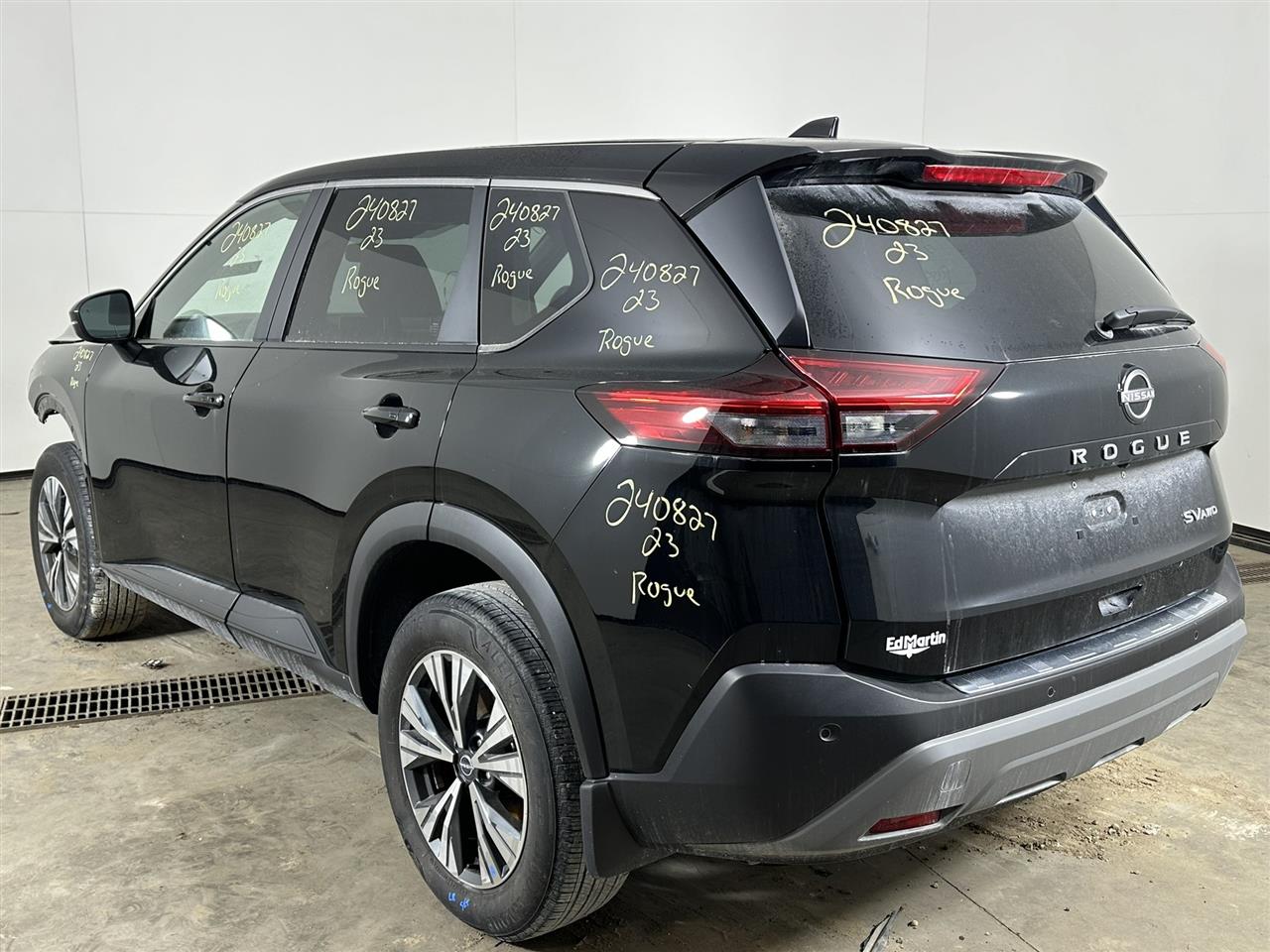 Vehicle/93333_03.jpg