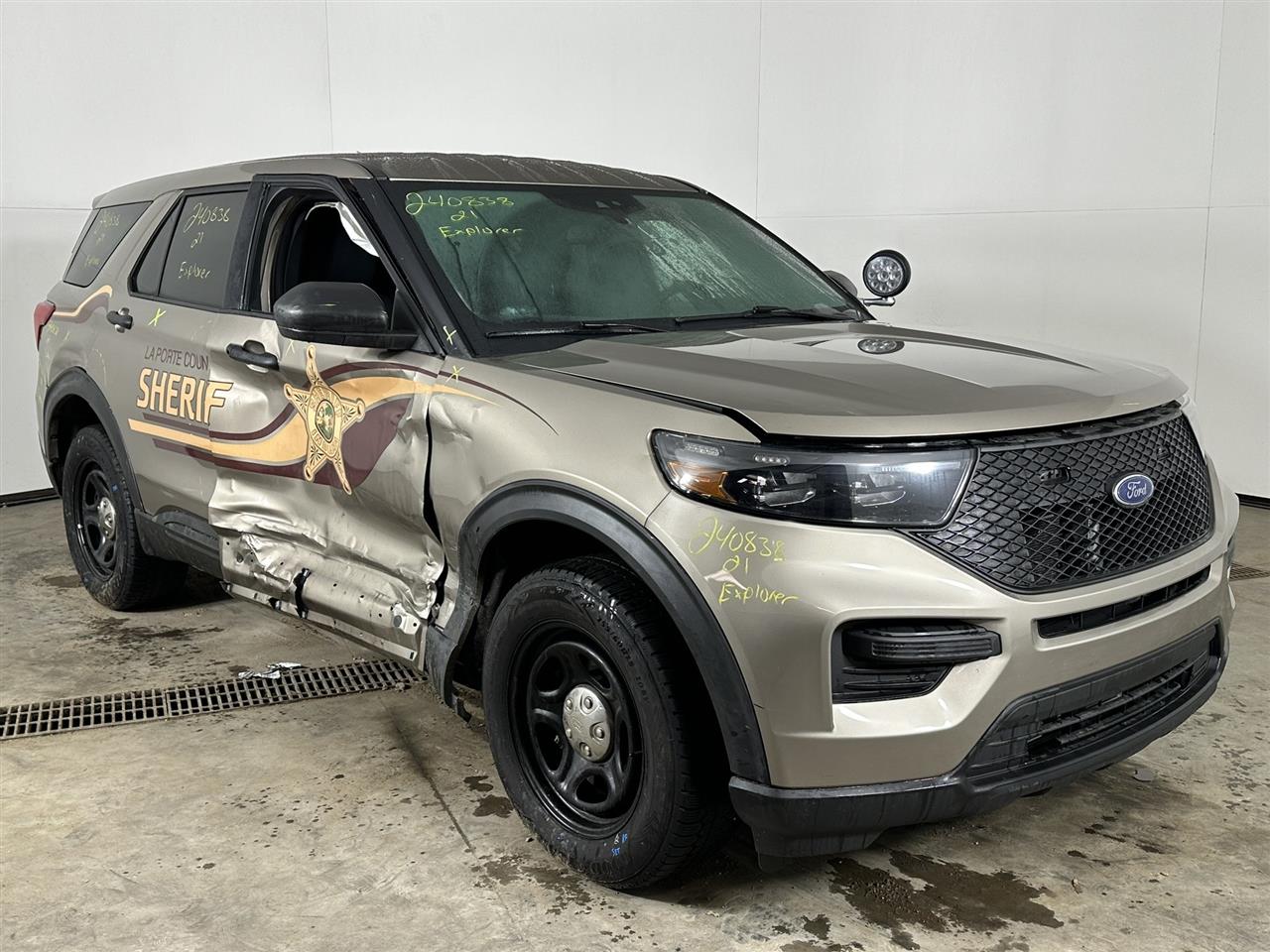 Vehicle/93505_05.jpg