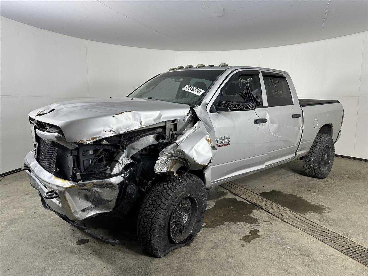 https://f005.backblazeb2.com/file/img-partshotlines-com/Inventory/MA67/Vehicle/94078_01.jpg