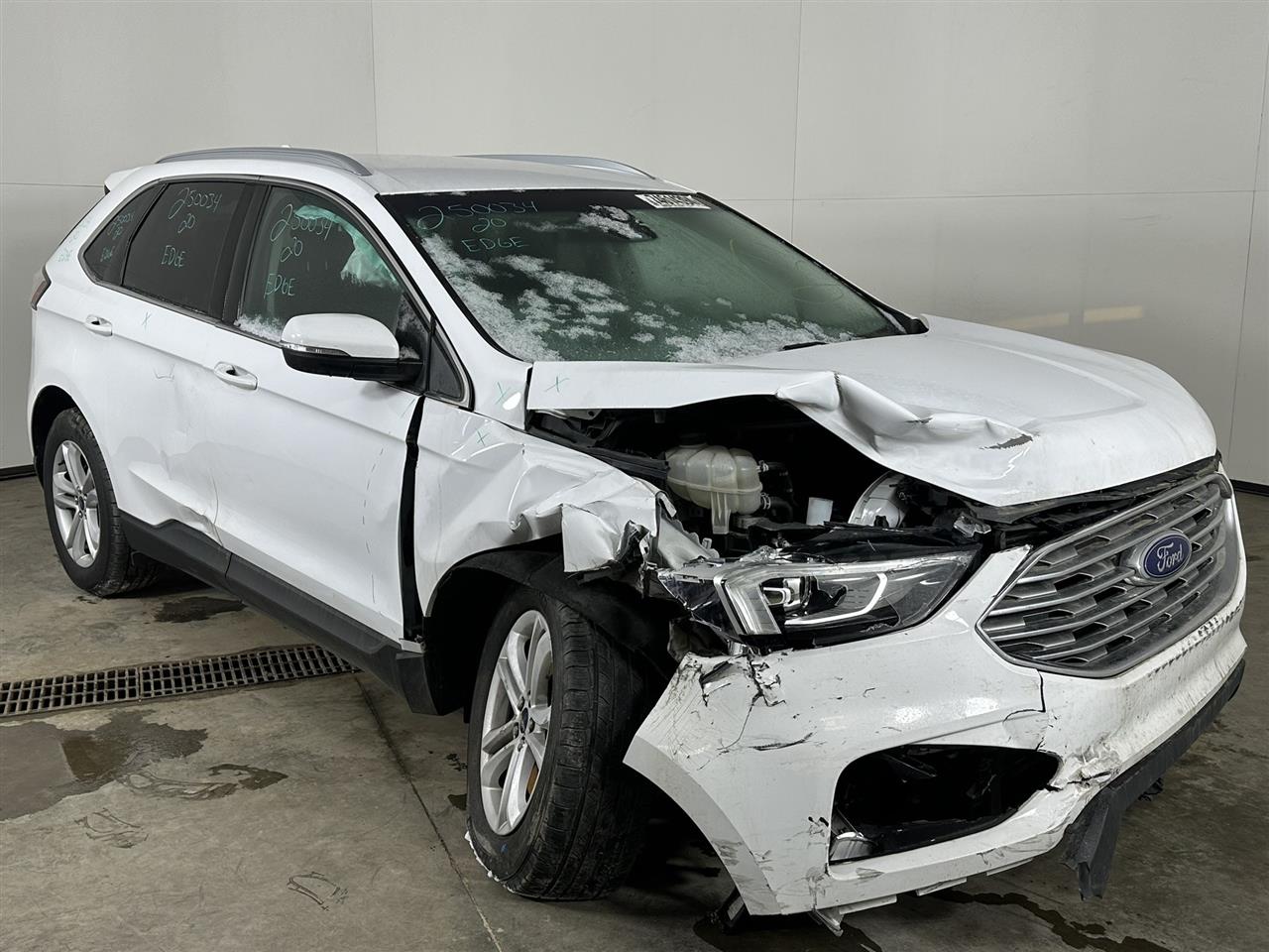 Vehicle/94389_06.jpg