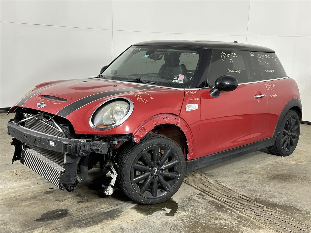 Vehicle/94436_01.jpg