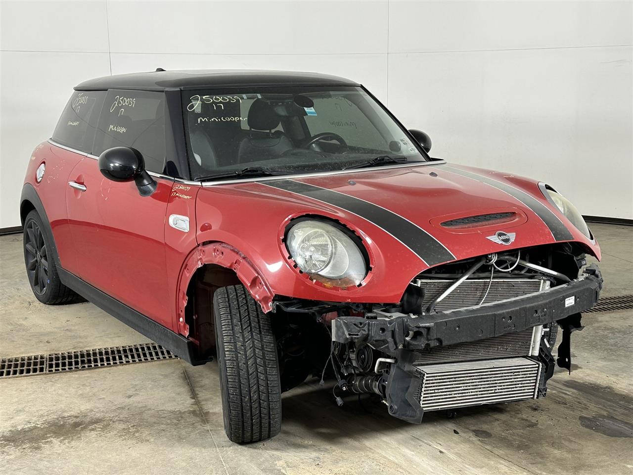 Vehicle/94436_06.jpg