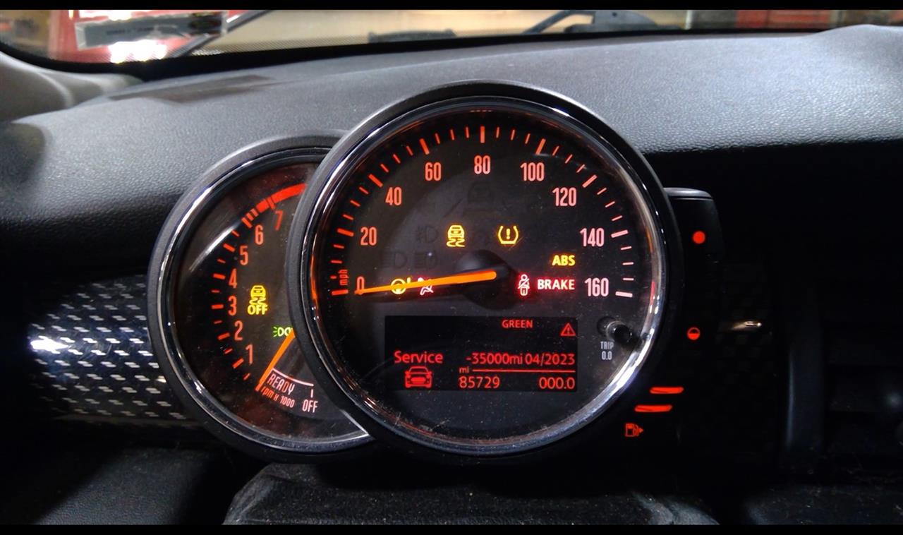 Vehicle/94436_09.jpg