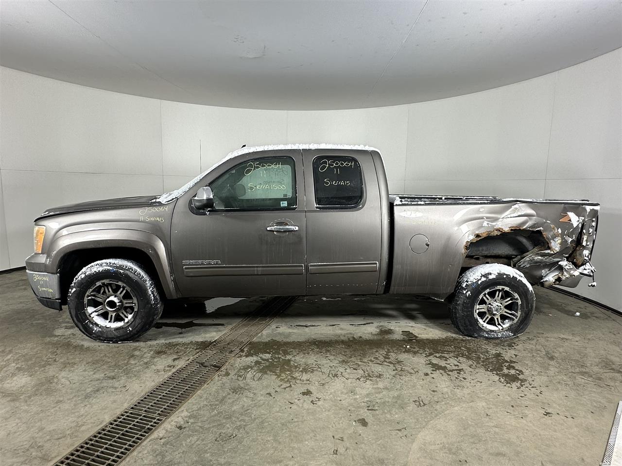 Vehicle/94771_02.jpg