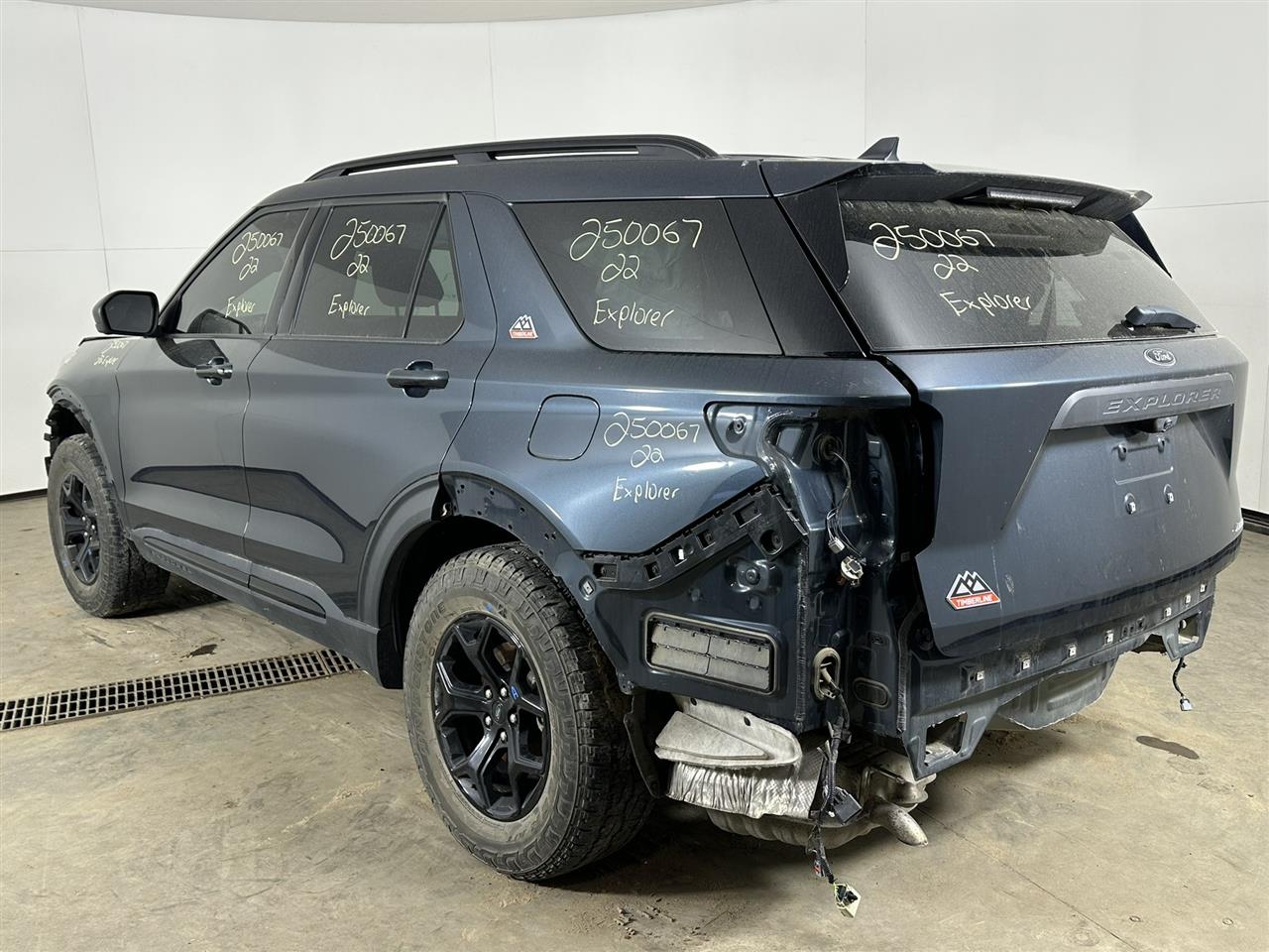 Vehicle/94776_03.jpg