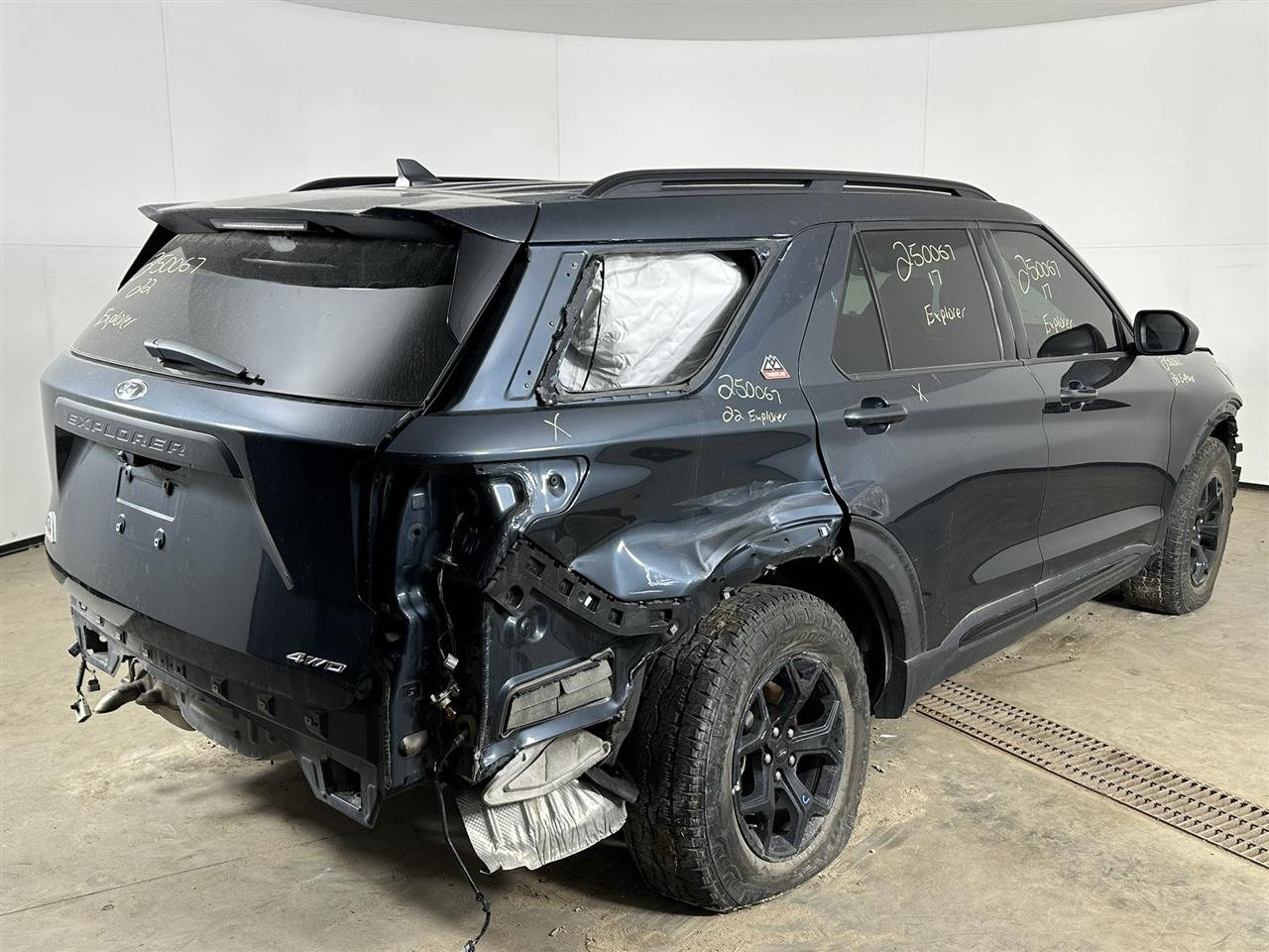 Vehicle/94776_04.jpg