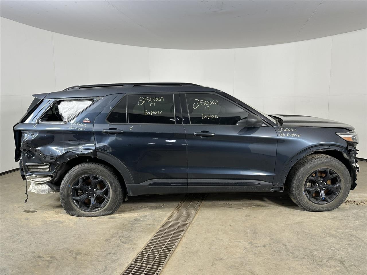 Vehicle/94776_05.jpg