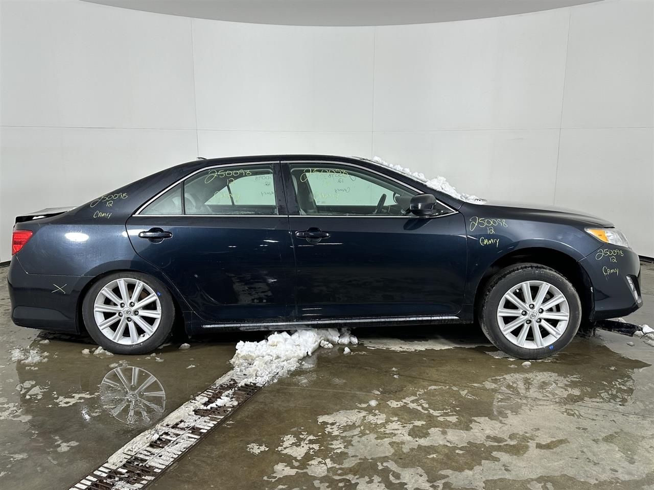 Vehicle/95237_05.jpg
