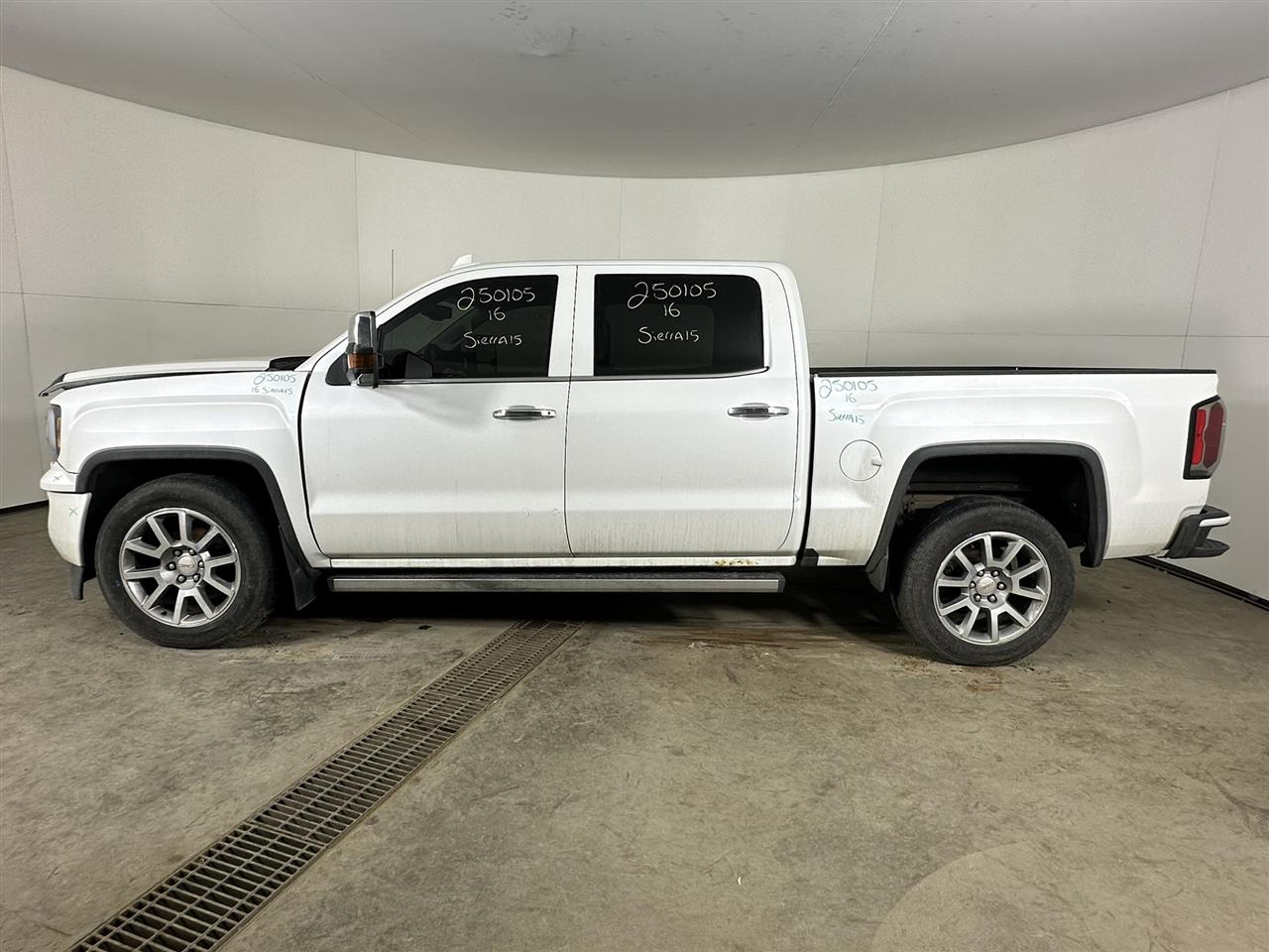 Vehicle/95292_02.jpg