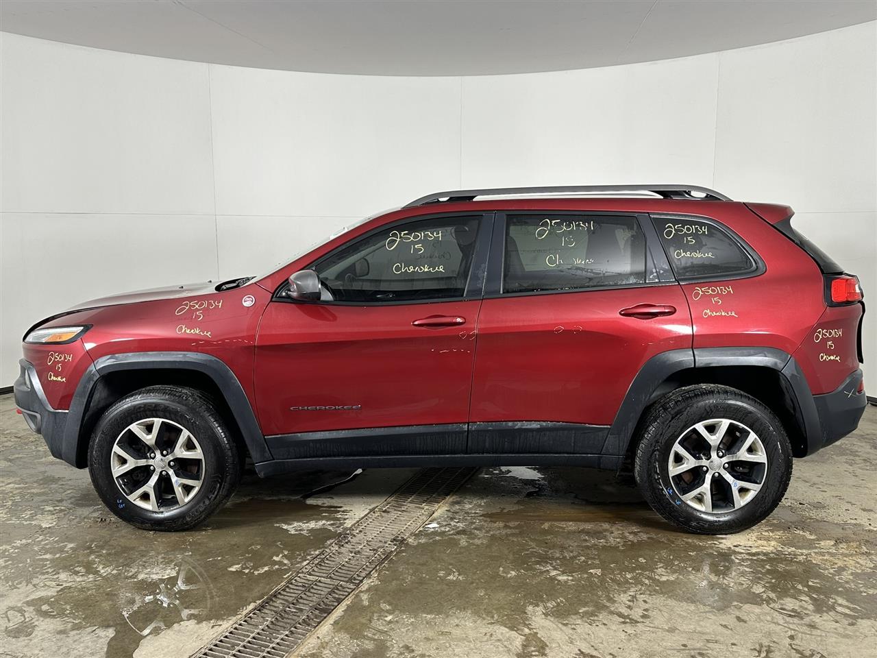 Vehicle/95760_02.jpg