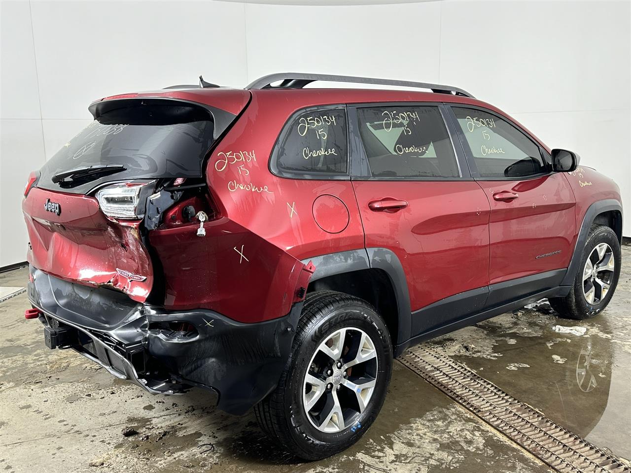 Vehicle/95760_04.jpg