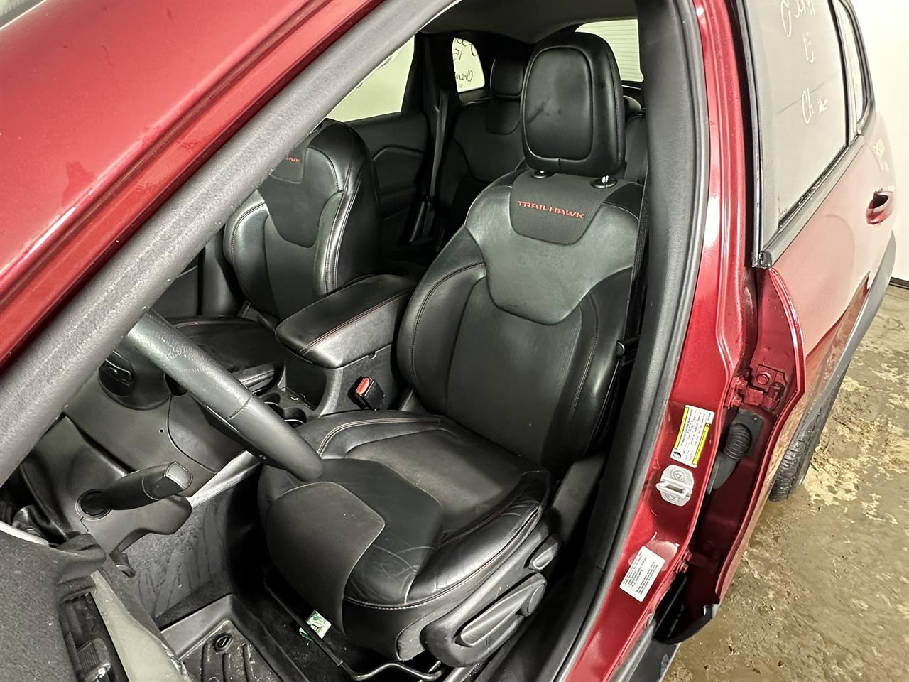 Vehicle/95760_09.jpg