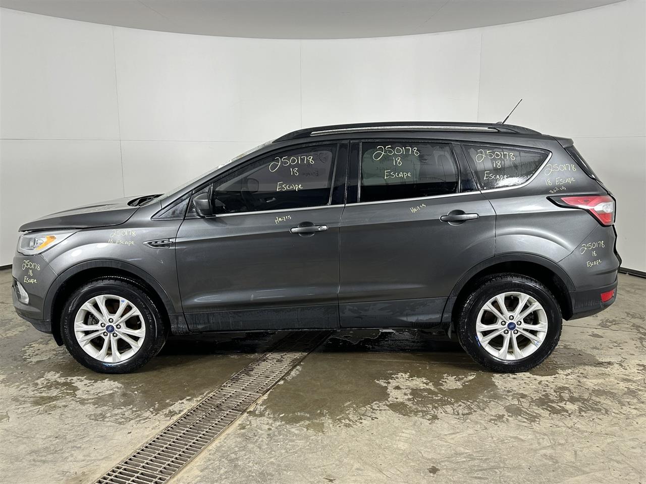 Vehicle/96285_02.jpg