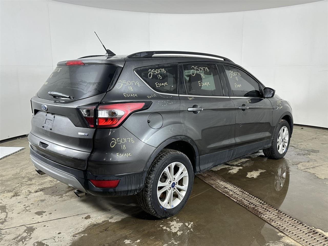 Vehicle/96285_04.jpg
