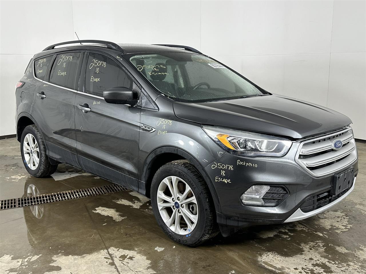 Vehicle/96285_06.jpg