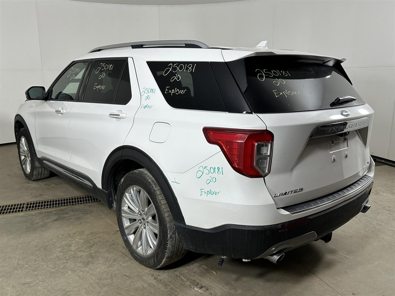 Vehicle/96290_03.jpg