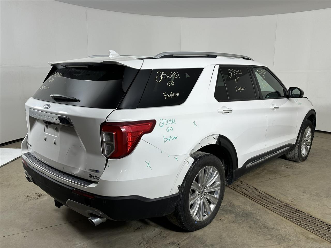 Vehicle/96290_04.jpg