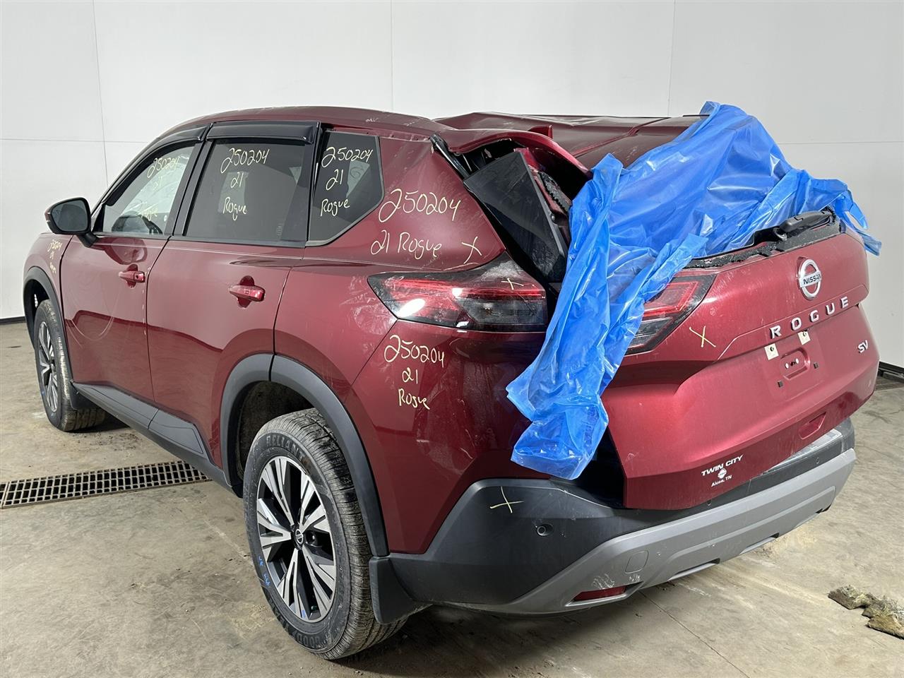 Vehicle/96606_03.jpg