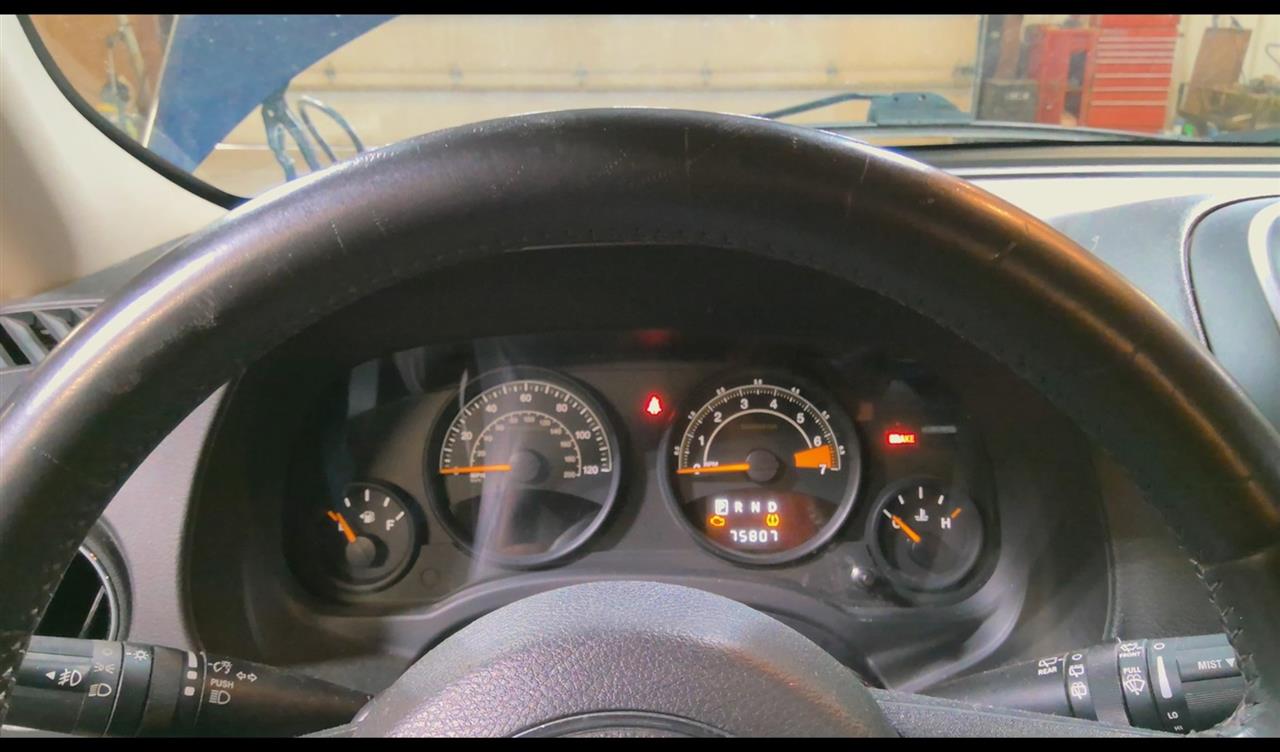 Vehicle/96702_09.jpg