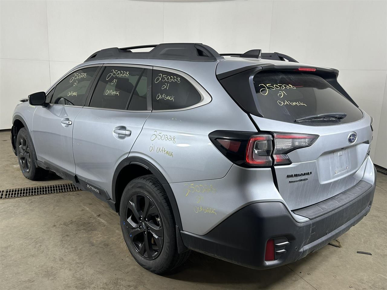 Vehicle/96828_03.jpg