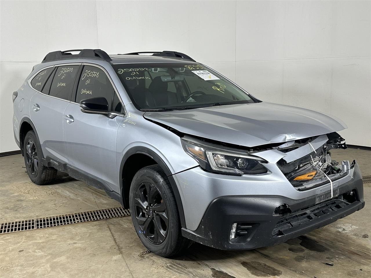Vehicle/96828_06.jpg