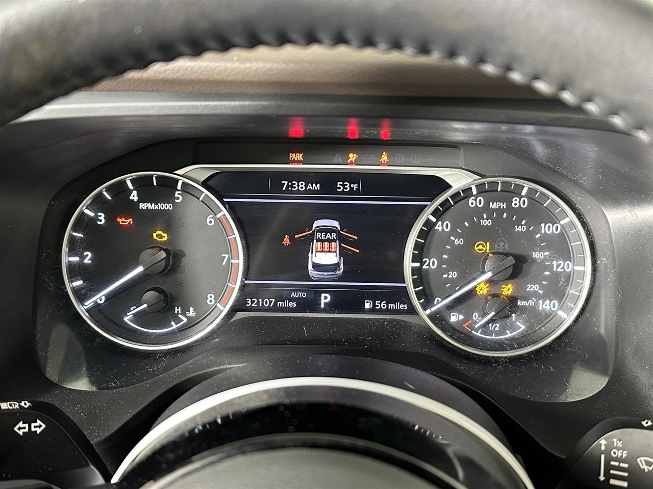 Vehicle/97327_09.jpg