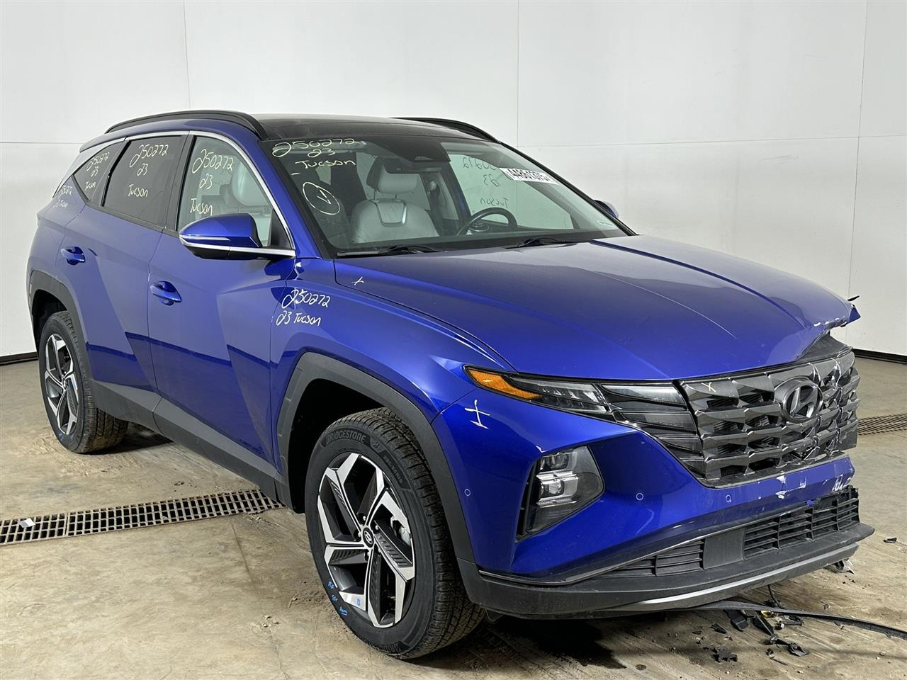 Vehicle/97444_06.jpg